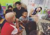 Ariel dan Sophia Kunjungi Anak-Anak Penderita Kanker Ariel dan Sophia Kunjungi Anak-Anak Penderita Kanker