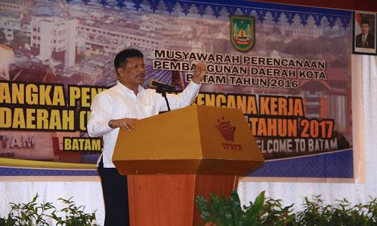 Rudi Walikota Batam 2016
