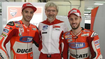 Resmi ke Ducati, Lorenzo Bingung Memilih Tandem