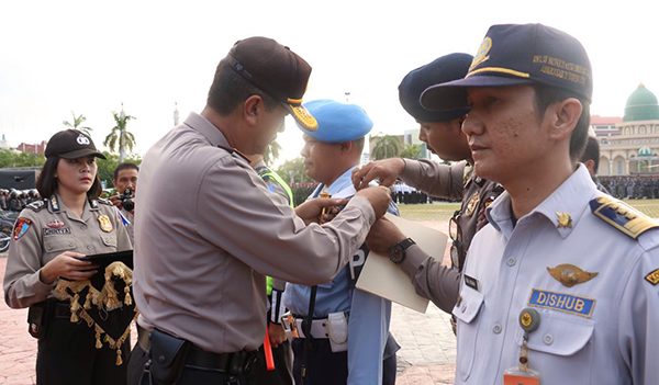 Kapolda Kepri Pimpin Apel Gelar Pasukan Pengamanan Hari Raya 2016
