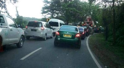Warta Foto FB Macet menuju Pelabuhan Telaga Punggur Batam