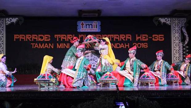 Sanggar Wan Sendari Batam Raih Lima Piala di Ajang Tari Nusantara 2016