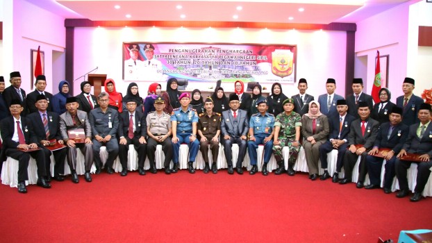 139 Pegawai Pemko Tanjungpinang Terima Satyalencana Karyasatya