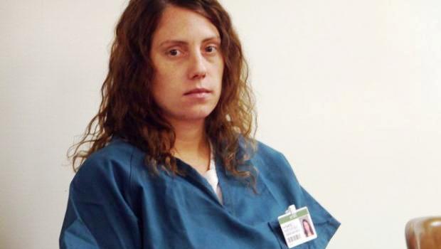 Mantan Ibuk Guru Ini Didenda Rp 7,8 Miliar Karena Dihamili Muridnya