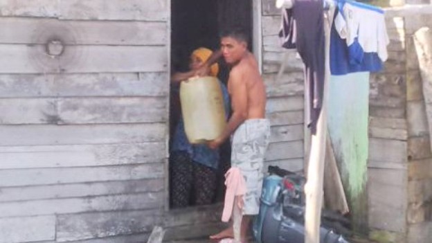 Warga Pesisir Dapur 12 Batam Alami Krisi Air Bersih, Pihak ATB Akui