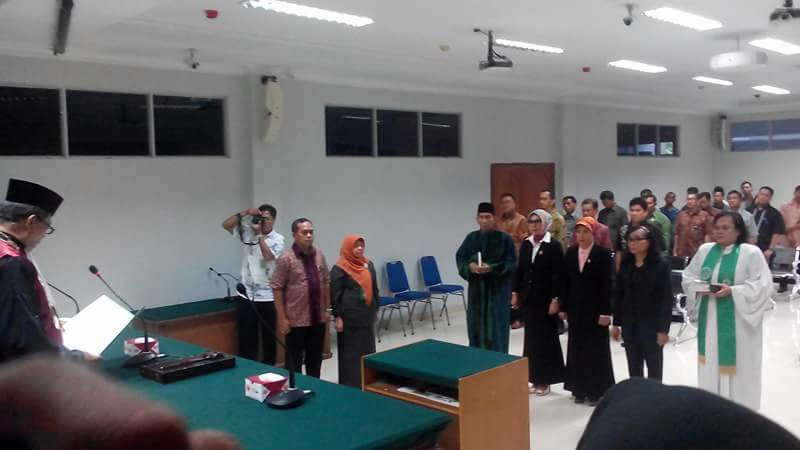 Pelantikan Panmud Hukum dan Panmud Perkara Pengadilan Batam