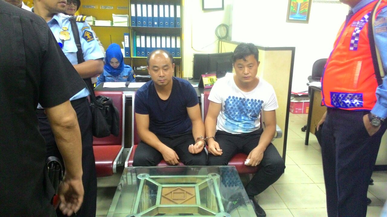 Alamak.. 2 WNA Diduga Mencopet di Pesawat Garuda Jakarta – Batam 