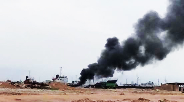 BREAKING NEWS : Kapal Meledak Hingga Terbakar di Pelabuhan Batu Ampar Kota Batam