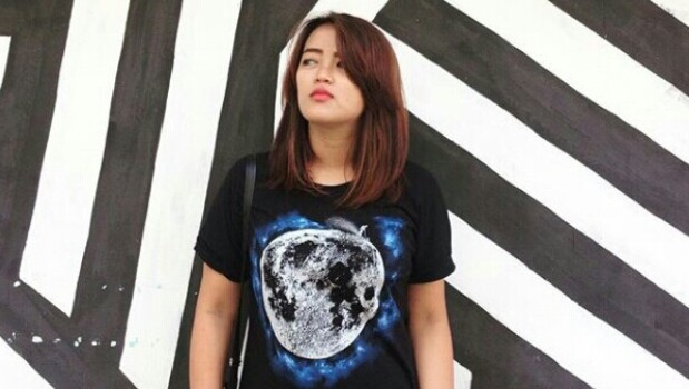 Mira Wulandari Mahasiswi Tomboy yang Suka Make Up “Zombie”