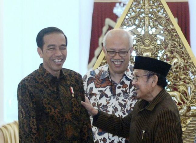 Diskusi Presiden, Pak Habibie Bahas Industri Pesawat, Pak Try Usul Badan Pancasila