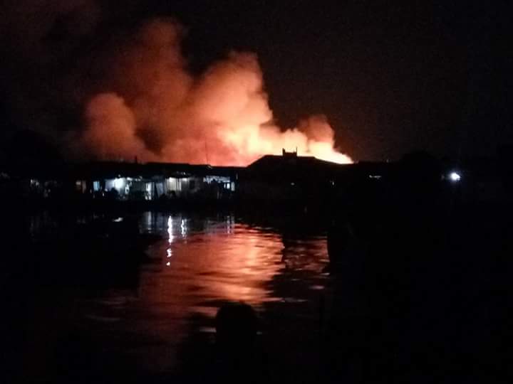 Hot News : Dini Hari, Rumah Tanjung Uma Kebakaran