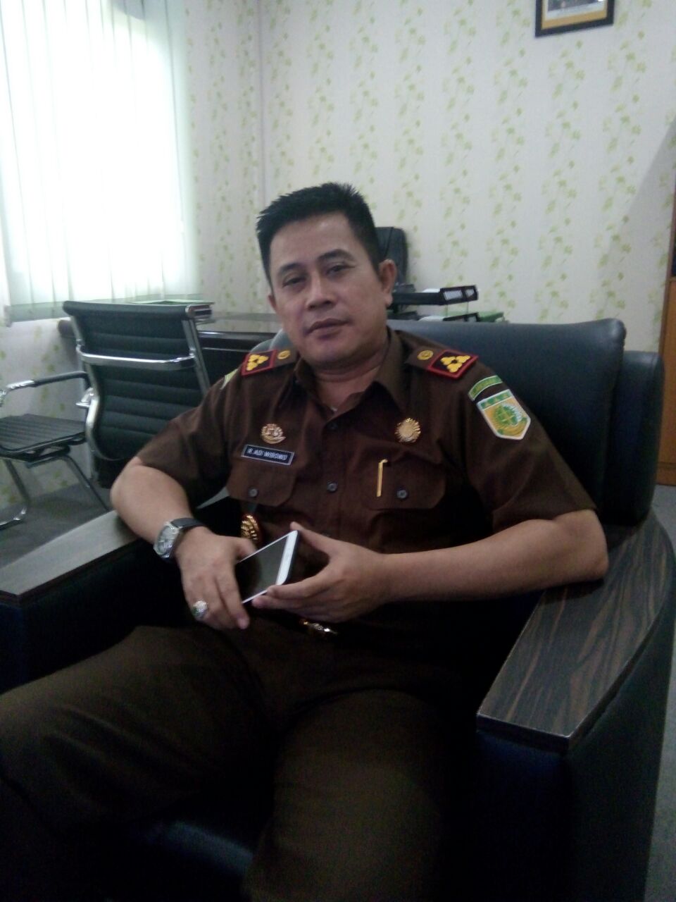 Adi Wibowo SH: Kasus Disdik Batam Terkait Pungli Seragam Sekolah, Terus Diburu