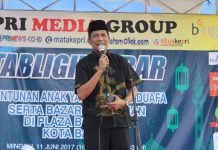 Program CSR Peduli bright PLN Batam Bagikan 2.939 Paket Sembako ke Warga Terdampak Covid-19 dan Panti Asuhan