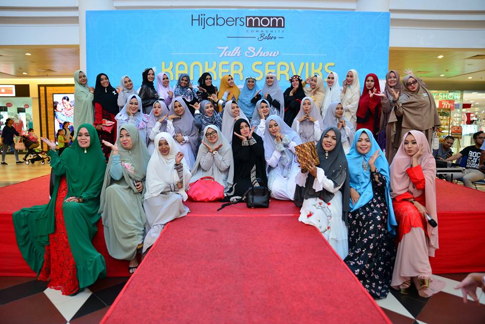 Video dan Berita Keseruan Talk Show Kanker Serviks HijabersMom Batam