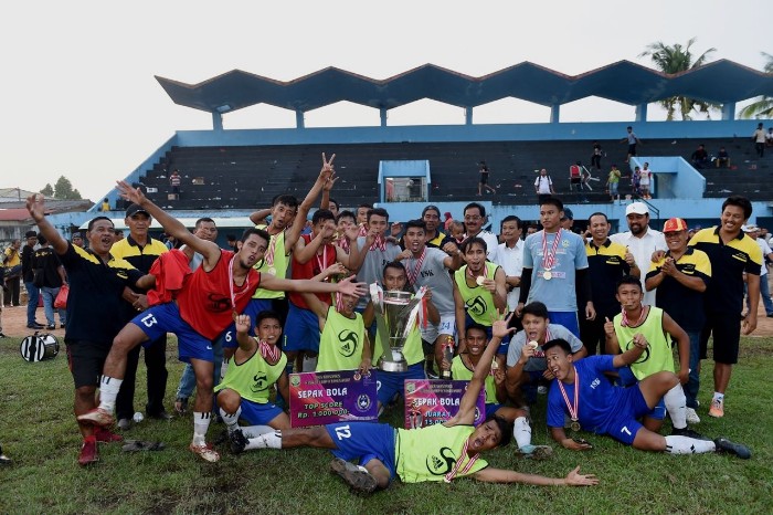 Gubernur Nurdin Senang Tim YSK 757 Juara Piala Wali Kota Tanjungpinang