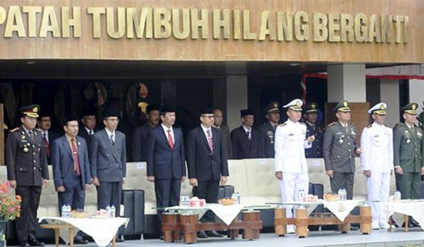 Ketua DPRD Batam dan Walikota Bersama Ucapkan Ikra Setia Kepada Pancasila