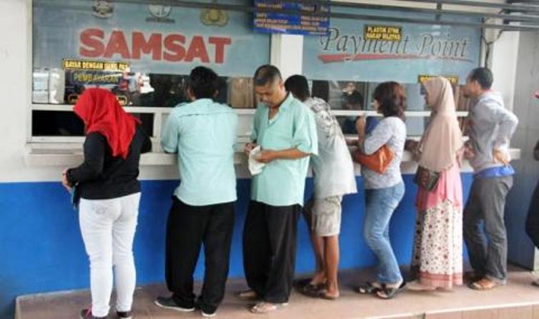 Kendaraan Anda Mati Pajak 1 Tahun Lebih, Kini Samsat Kepri Beri Diskon 50 Persen Bayar Pajak Motor