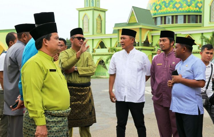 Bupati Bintan Pangkas Dana ATK Kegiatan dan Perjalanan Dinas Pejabat di Tahun 2018