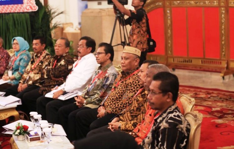 Presiden Meminta Jalur Selat Malaka Dimaksimalkan Gubenur Kepri Pada Saat Rapat Di Jakarta