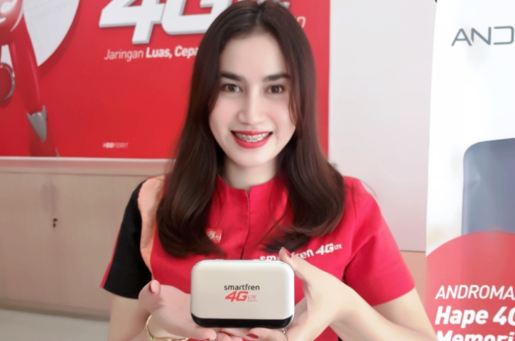 Pakai Modem Smartfren Wifi M5 Plus Power Bank, Kini Akses Internet Bisa On 24 Jam