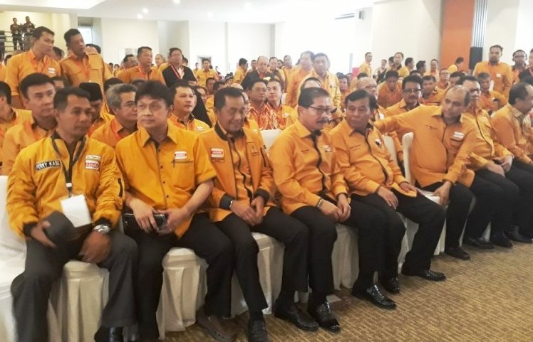 Kubu Ambhara Akan Mendaftarkan Kepengurusan Hanura Ke Kemenkunham Siang Ini suasana-menjelang-pembukaan-munaslub-partai-hanura-kamis