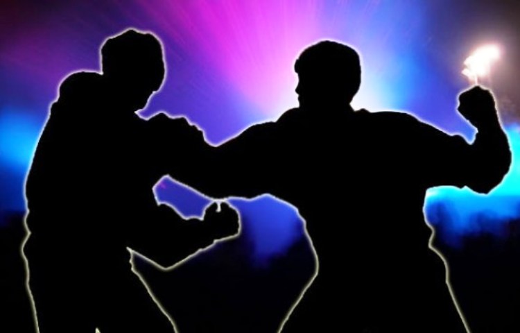 Satu Orang Tewas di Acara Pesta Sei Panas Batam, Diduga Pelaku dan Korban Saling Kenal Wartakepri, Ilustrasi Pemukulan