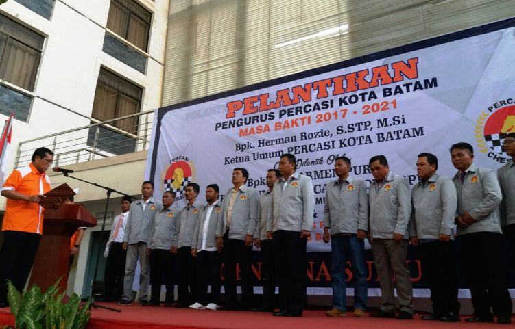 Herman Rozie Resmi Jadi Ketua Percasi Batam dan Ingin Memasyarakatkan Catur