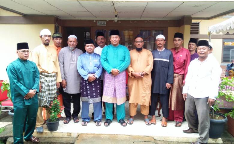 Banyak Warga Jemaja Rusak Terumbu Karang untuk Dijadikan Pondasi Bangunan