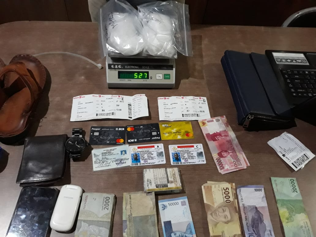 Bawa Sabu, 2 Calon Penumpang Batam – Jakarta – Bali di Amankan Bea Cukai Batam