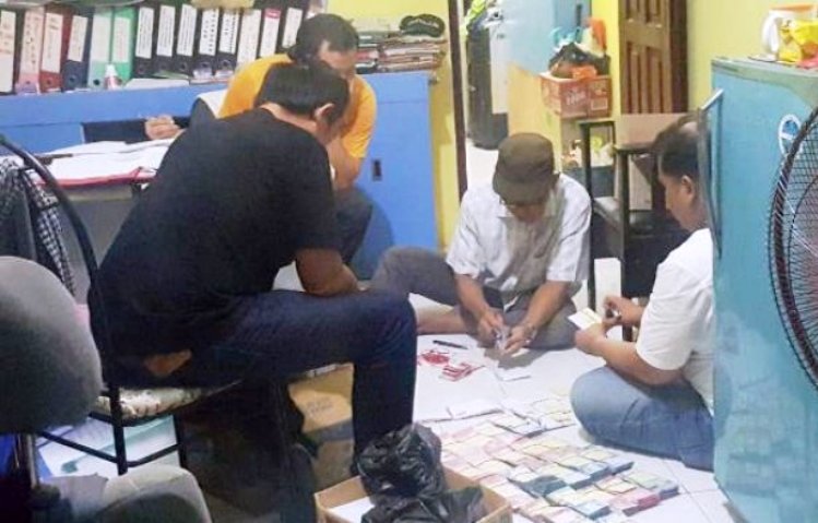 Pungli di SMP 10 Batam, Sadarlah Ini yang Namanya Membantu Berujung Penjara