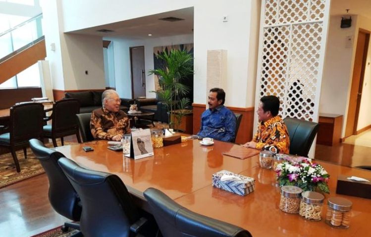 Jemput Bola Dilakukan Gubenur Kepri Nurdin, Langsung Bertemu Kemendang Enggartiasto Lukita