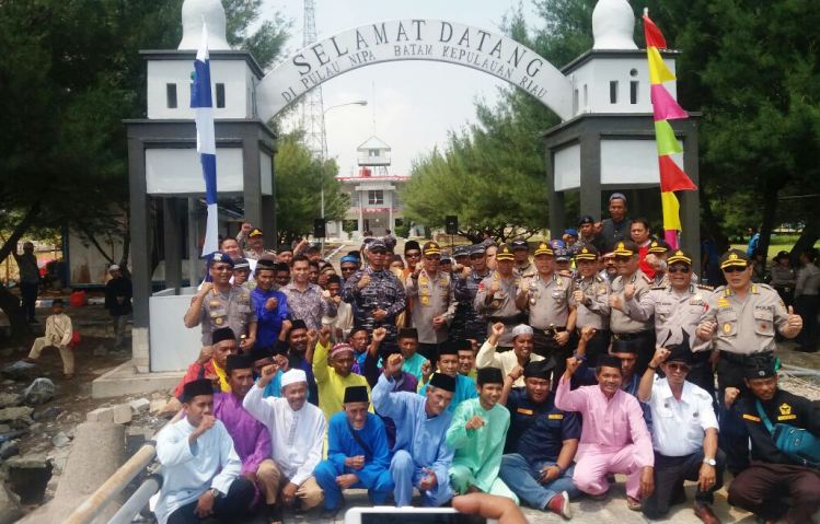 Lantamal IV dan Danlantamal Batam Sambut Kedatangan Wakapolda Kepri di Pulau Nipah