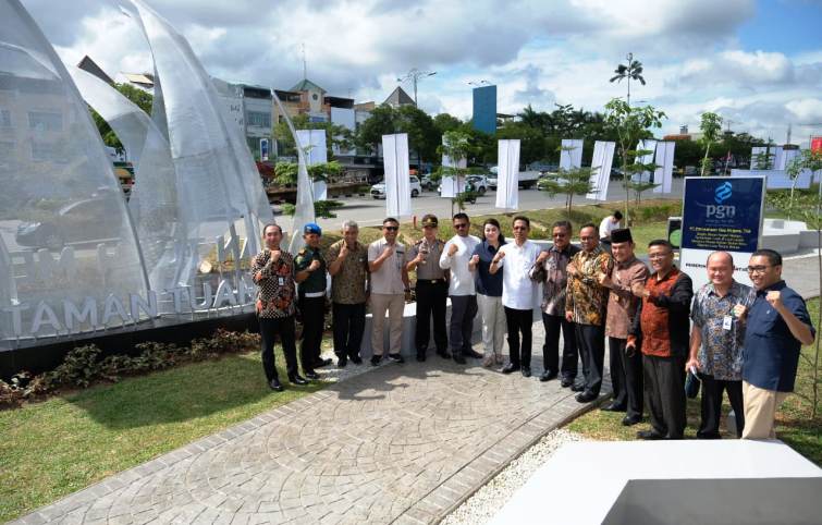 Taman Tuah Melayu Batam Centre Miliki Fasilitas Berteduh dan “Colokan” Laptop
