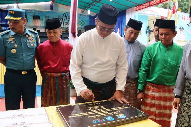 Bupati dan Wakil Bupati Bintan ke Tambelan Resmikan Sejumlah Proyek Infrastruktur