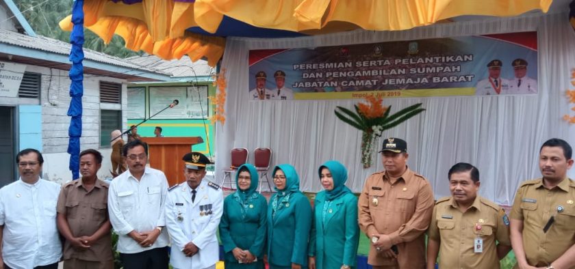 WKTV Gubernur Kepri Hadiri Pelantikan dan Pengambilan Sumpah Jabatan Camat Jemaja Barat