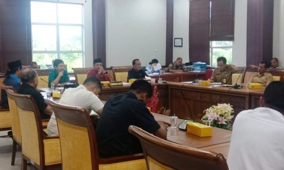 RDP DPRD Batam Bahas Impor Bahan Baku Plastik, Pengusaha Siap Bangun Incenerator