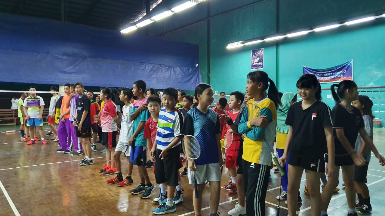 PBSI Kabupaten Karimun Gelar Pembukaan Turnamen Badminton Antar Pelajar
