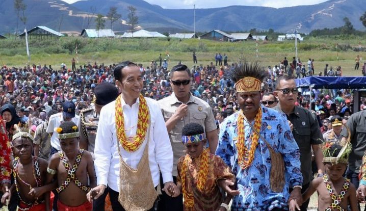 Negara Komitmen Bangun Papua, Jokowi: Segera Selesaikan Inprastruktur Arfak