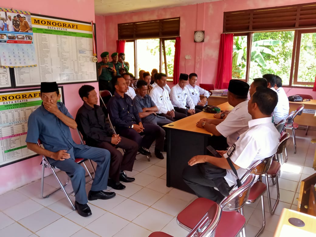 Dandim Natuna Serap Aspirasi Warga Dalam Karya bakti Binter Terpadu 2019