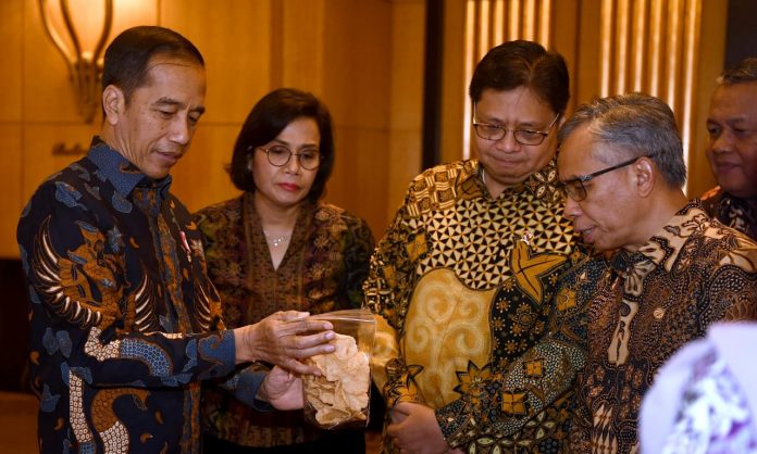 Presiden Jokowi Dorong Literasi dan Inklusi Keuangan Masyarakat
