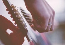 Kunci Gitar Chord Lagu Menepi Guyon Waton yang Mudah untuk Pemula chord lagu guitar-musik