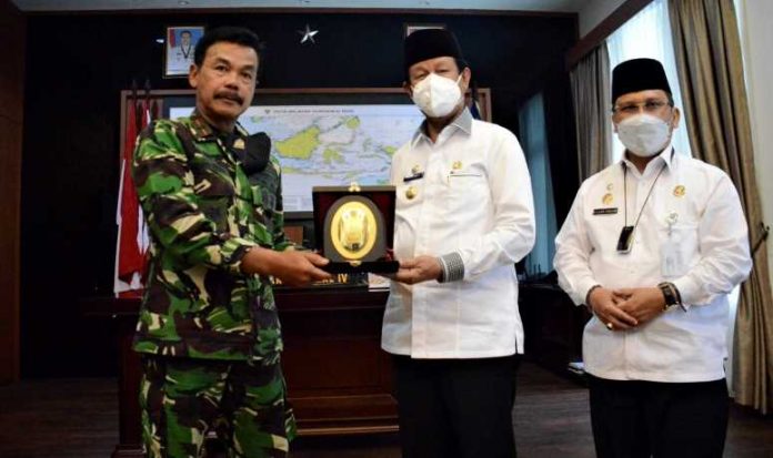 Gubernur Isdianto Pamit Gubernur Isdianto Pamit