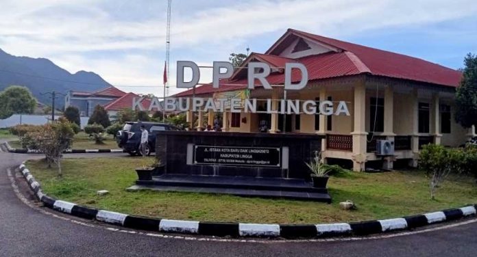 Gedung DPRD Lingga 2021