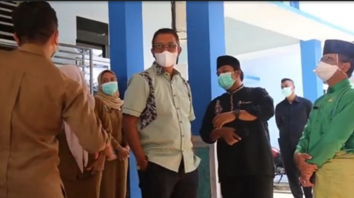 Bupati Apri Sujadi Tinjau Kesiapan Ruang Isolasi Covid-19 di RSUD Bintan Bupati Apri Sujadi