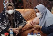 Maratusoliha M Nizar Sambut Ramah Kehadiran Ketua TP PKK Provinsi Kepri di Daik Lingga Maratusoliha M Nizar dan Ketua TP PKK Kepri