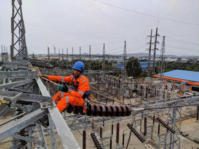 SUTT 150 KV bright PLN Batam SUTT 150 KV bright PLN Batam
