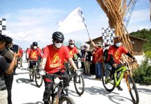 Wawako Amsakar Lepas Peserta Sepeda Kobra Kepri Coral Bike And Adventure di Pulau Pengalap Sepeda Kepri Coral