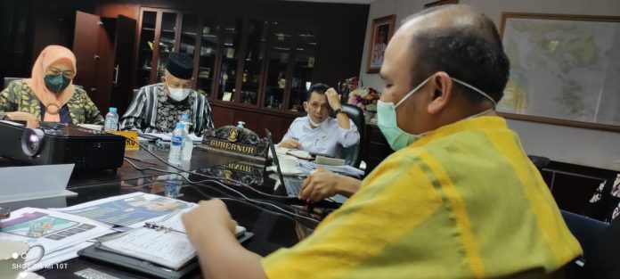 Tanjunngpinang jadi kota Hongkong Tanjunngpinang jadi kota Hongkong