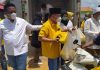 Golkar Kepri Lanjut Bagi Jumat Barokah ke Jamaah Masjid Darul Mukhlisin Punggur Jumat Barokah Golker Kepri lagi
