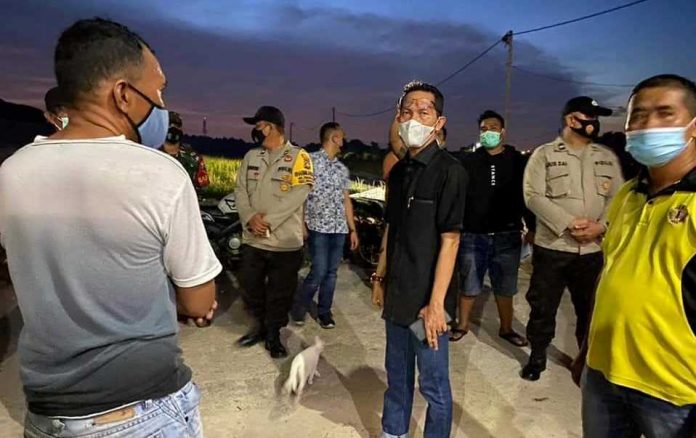 Amsakar Achmad Tinjau Puting Beliung di Tanjungriau